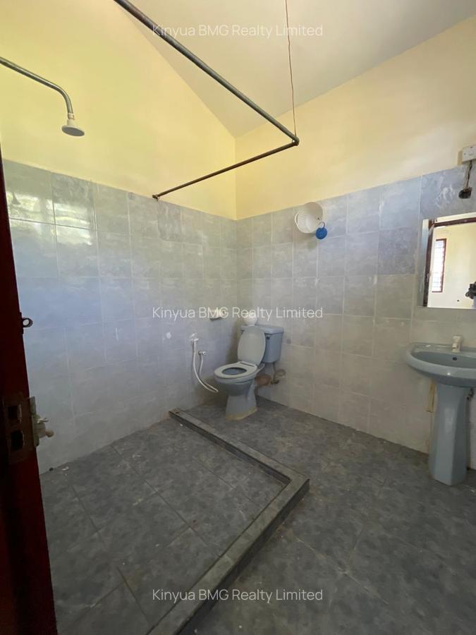 3 Bed Apartment with En Suite at Beach Road - 2