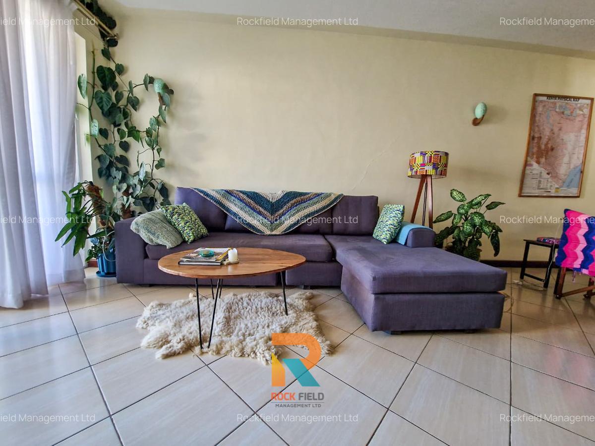 Furnished 2 Bed Apartment with En Suite in Brookside - 2