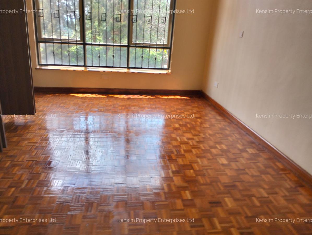 3 Bed Apartment with En Suite in Loresho - 15