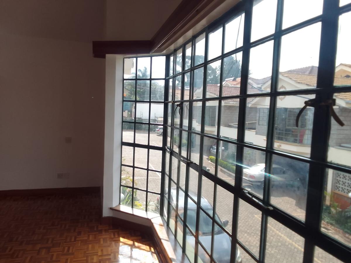 4 Bed Townhouse with En Suite in Westlands Area - 2