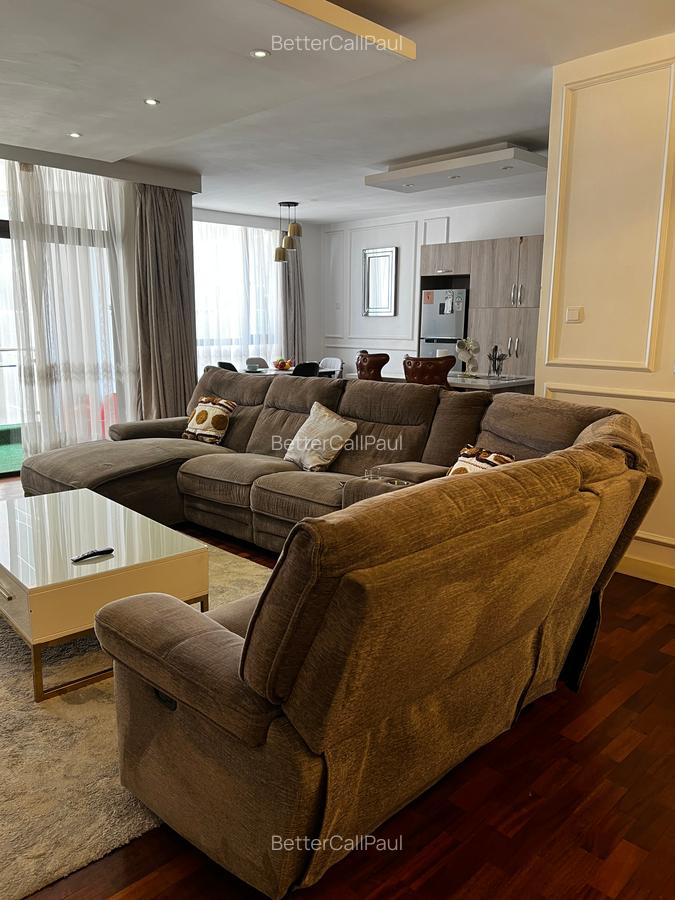 Serviced 2 Bed Apartment with En Suite at Kitale Lane - 3