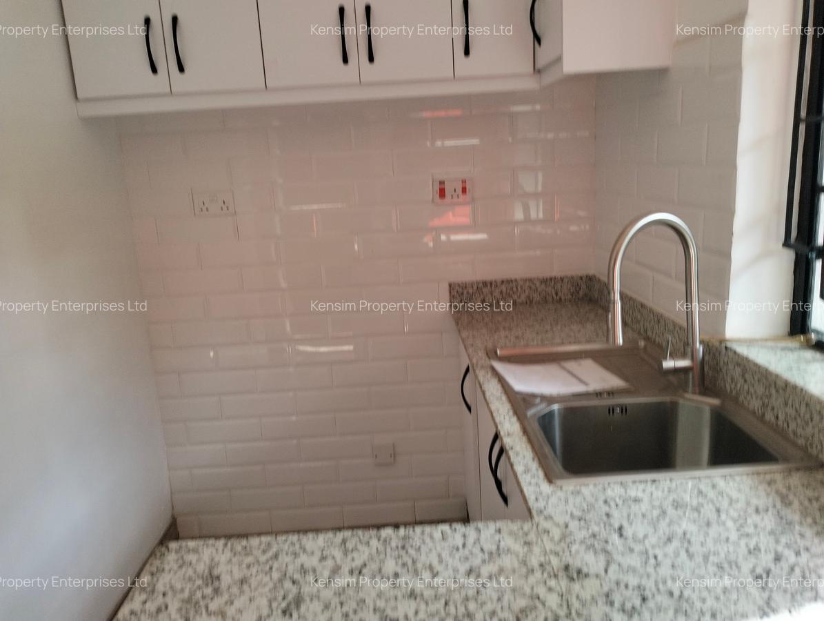 1 Bed Apartment with En Suite in Kilimani - 9