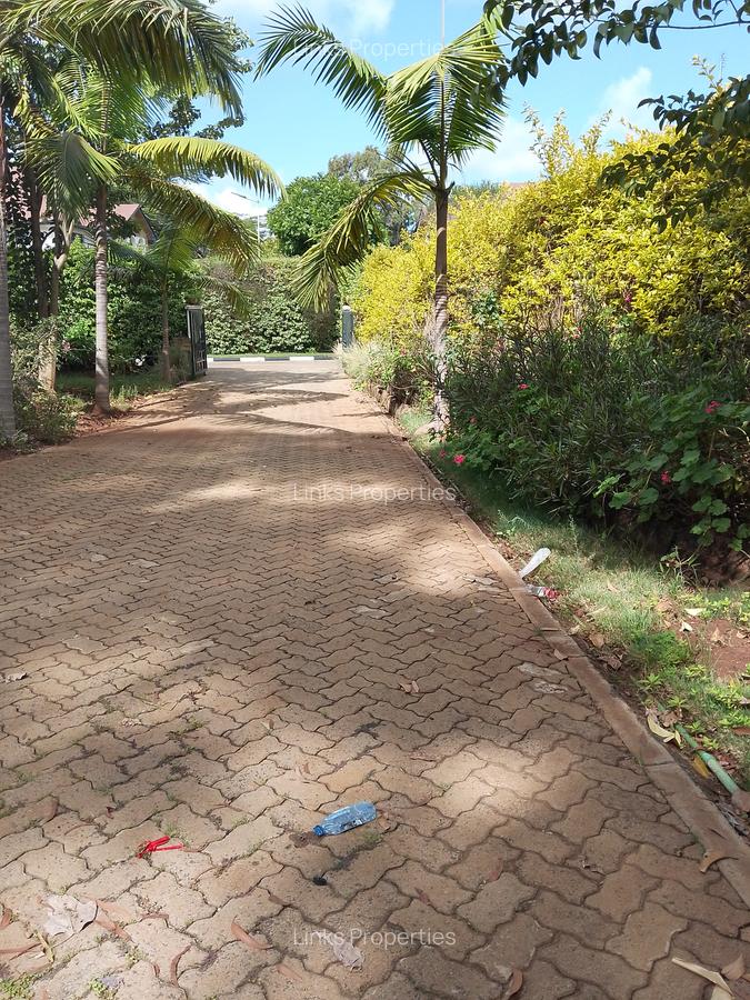 6 Bed Townhouse with En Suite at Karen - 6