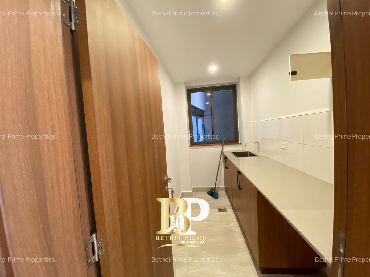 2 Bed Apartment with En Suite in Rhapta Road - 17