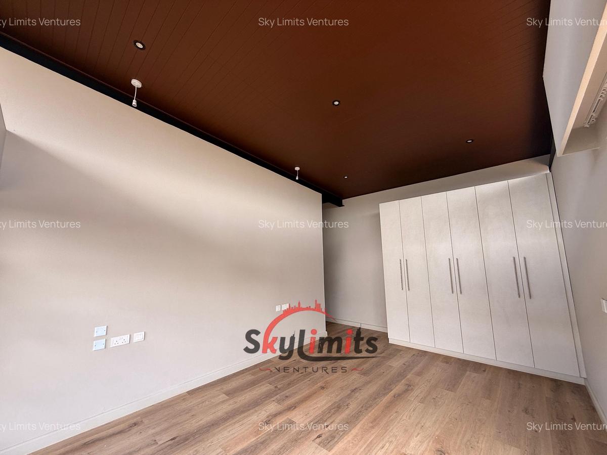 4 Bed Townhouse with En Suite at Kiambu Rd - 15