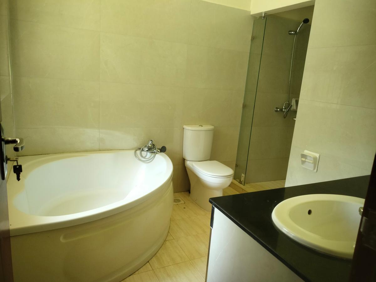 5 Bed Townhouse with Swimming Pool at Close To Germany School And Roslyn Academy - 18