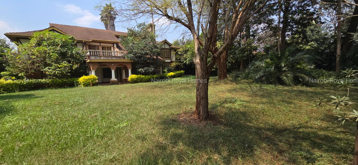 5 Bed House with En Suite at Runda Road - 11