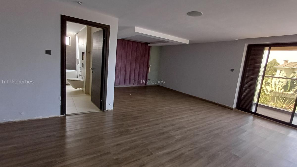 7 Bed House in Runda - 11