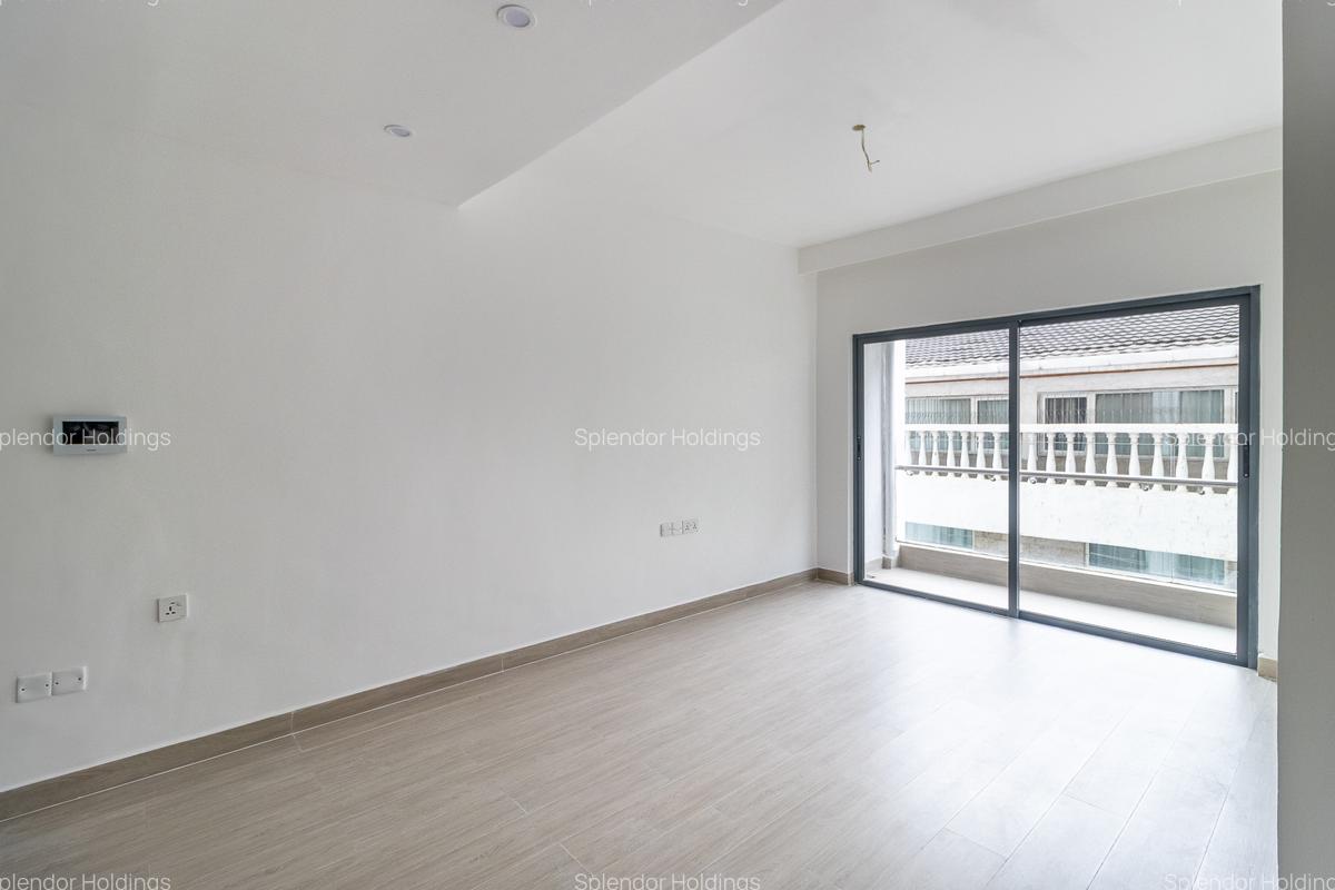 1 Bed Apartment with Swimming Pool in Kilimani - 1