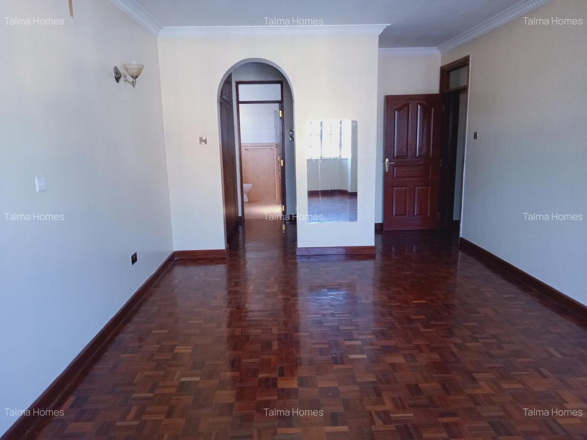 3 Bed Apartment with En Suite at Off Rhapta Road - 13