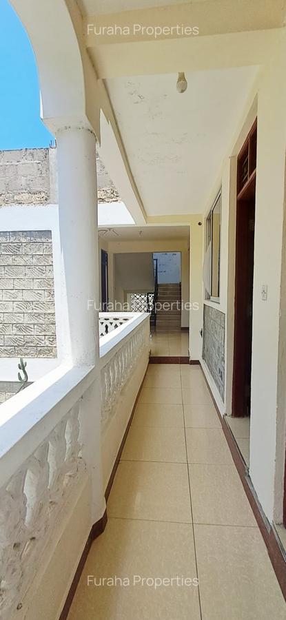9 Bed House in Mtwapa - 3