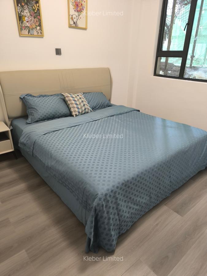 Studio Apartment with En Suite at Valley Arcade - 5