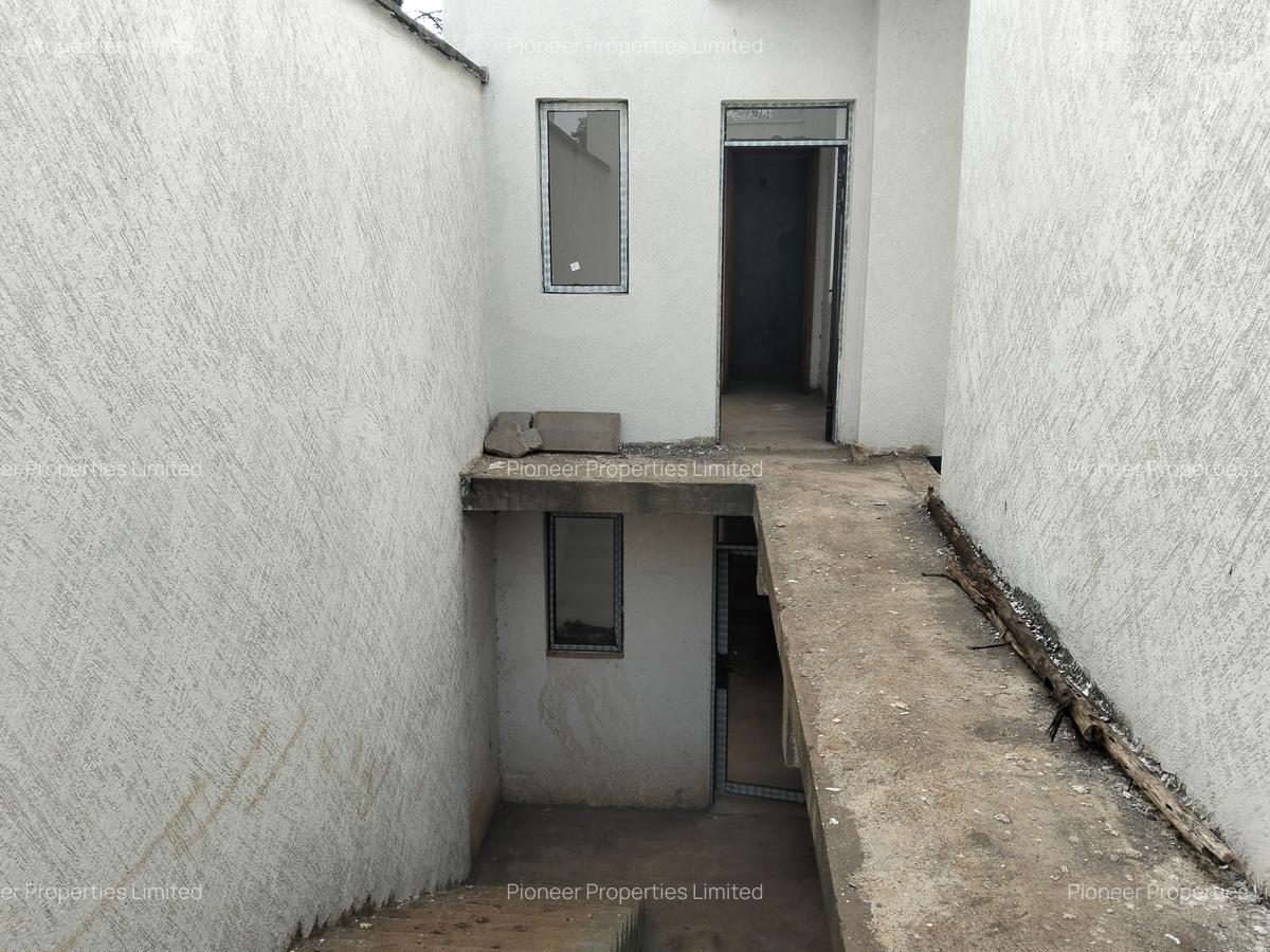 6 Bed House with En Suite at New Runda - 17