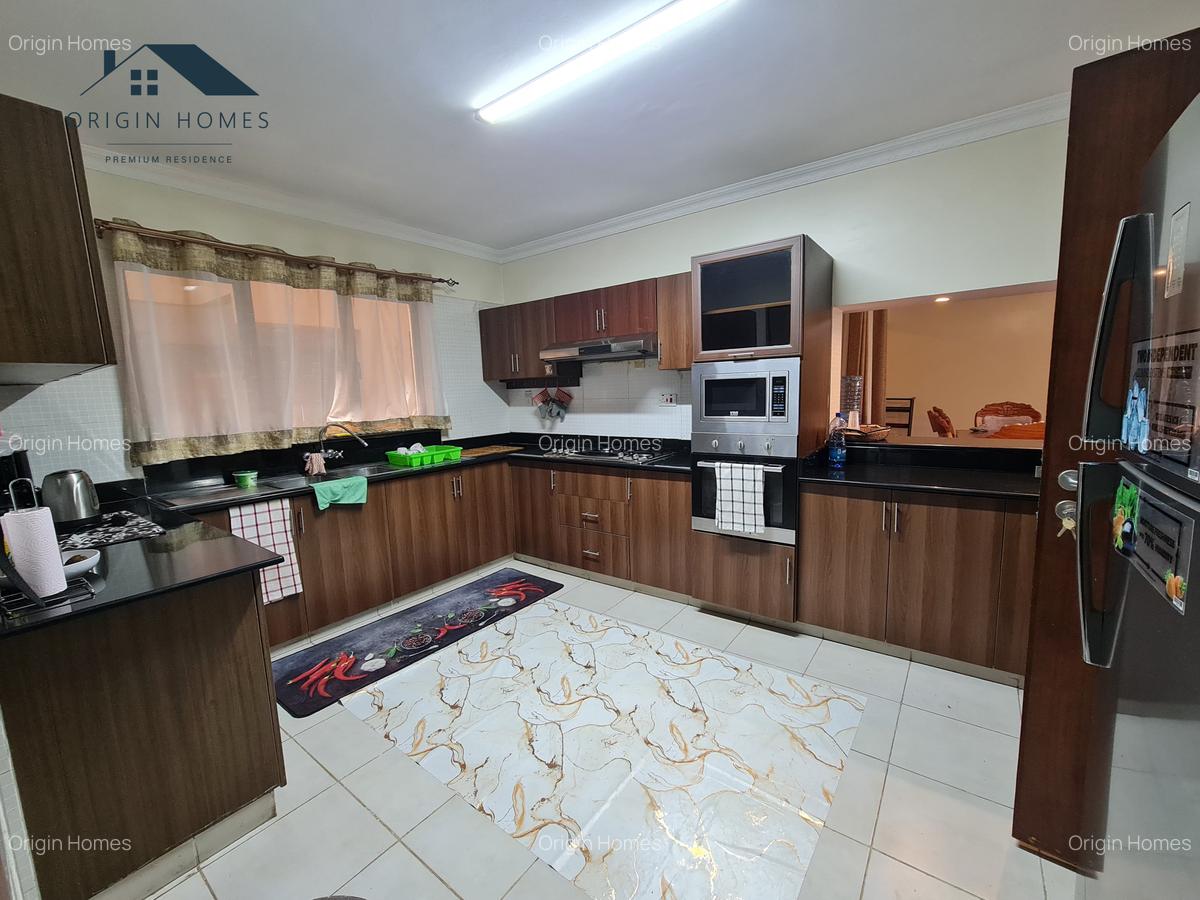 Furnished 3 Bed Apartment with En Suite at Dennis Pritt Road - 7