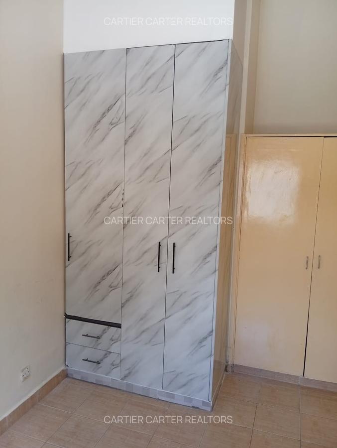 3 Bed Townhouse with En Suite in Buruburu - 2