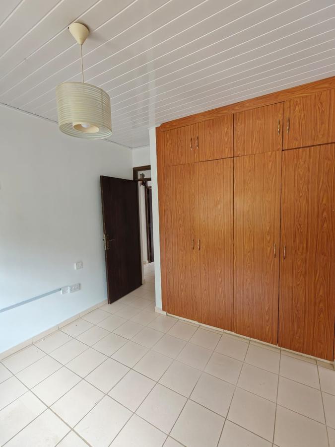 3 Bed House with En Suite at Karen - 7