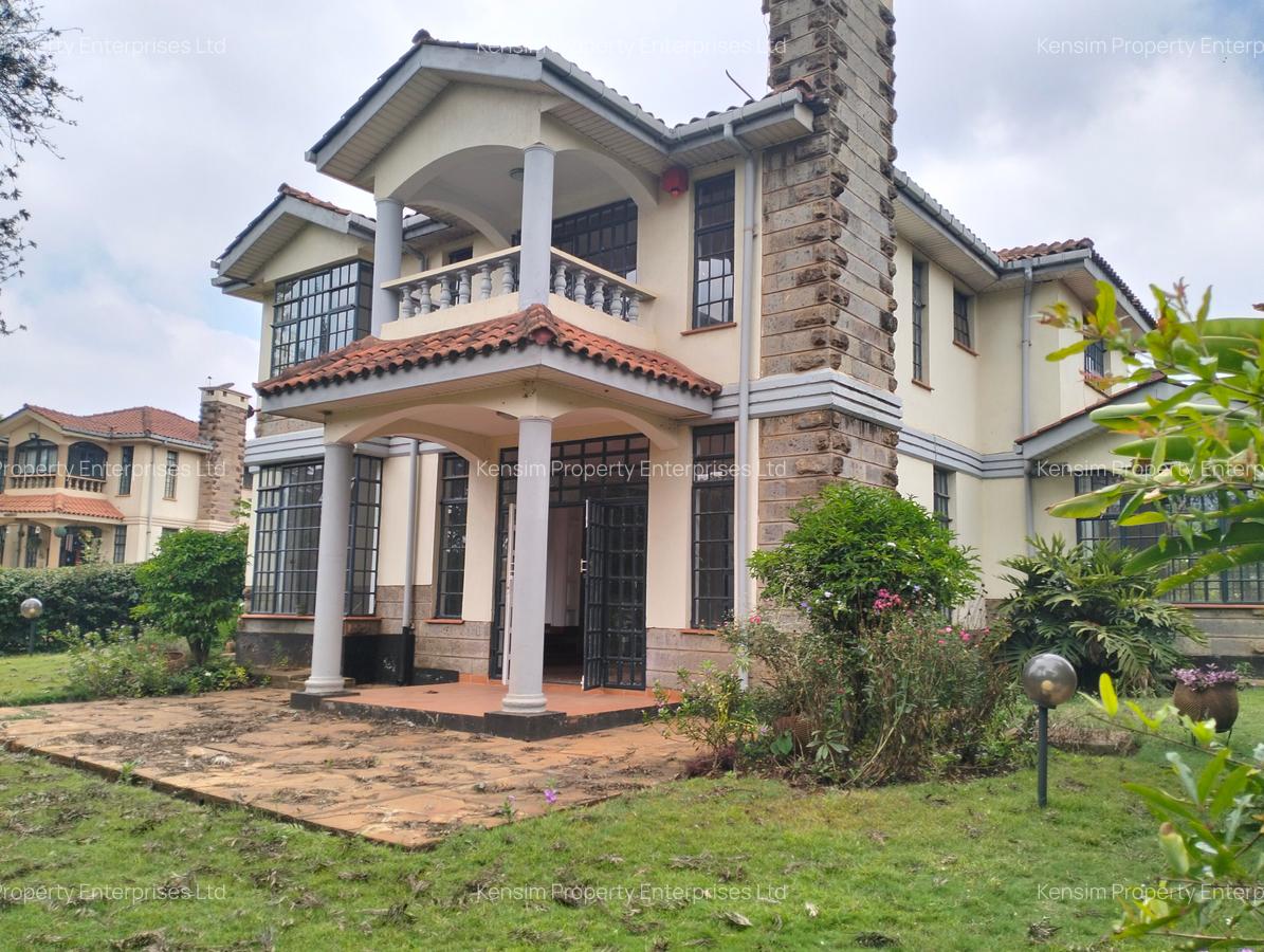 4 Bed Townhouse with En Suite in Nyari - 1