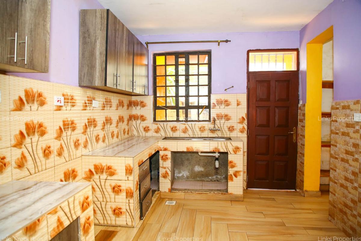 4 Bed Townhouse with En Suite at Airport Road - 9