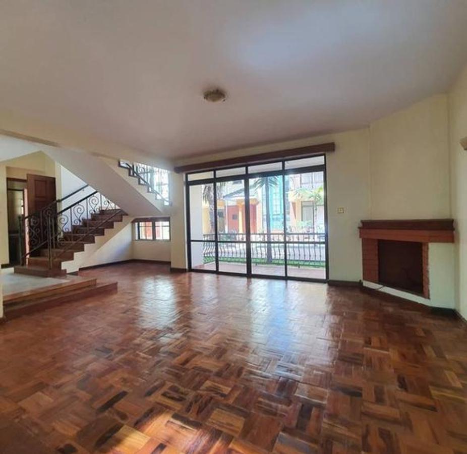 4 Bed House with En Suite in Kileleshwa - 4