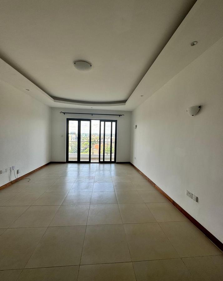 2 Bed Apartment with En Suite at Raphta Road - 12