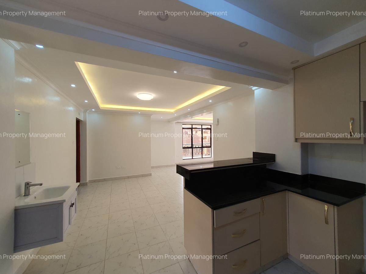 3 Bed Apartment with En Suite at City Park Drive - 7