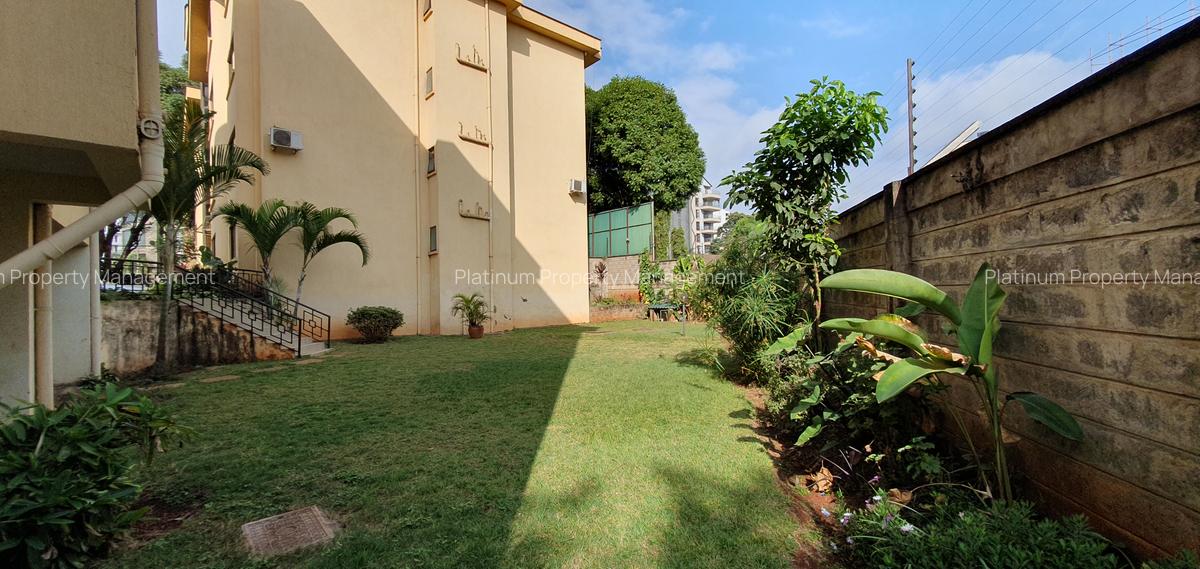 3 Bed Apartment with En Suite in General Mathenge - 19