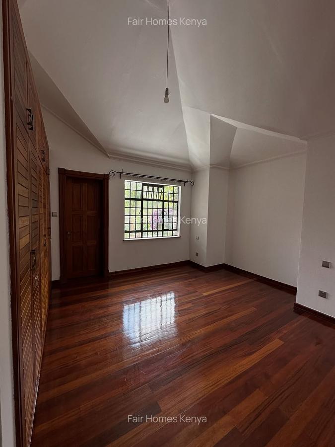 4 Bed Townhouse with En Suite at Peponi Road - 10