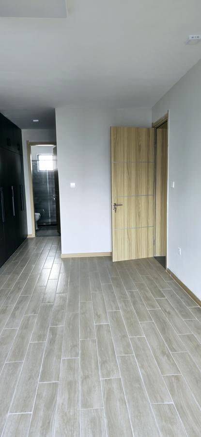 Serviced 3 Bed Apartment with En Suite at Muthama Access Road - 7