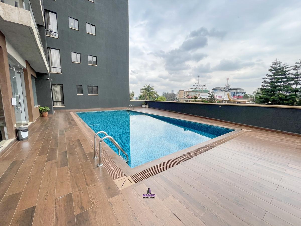 Serviced 2 Bed Apartment with En Suite at Brookside Drive - 14