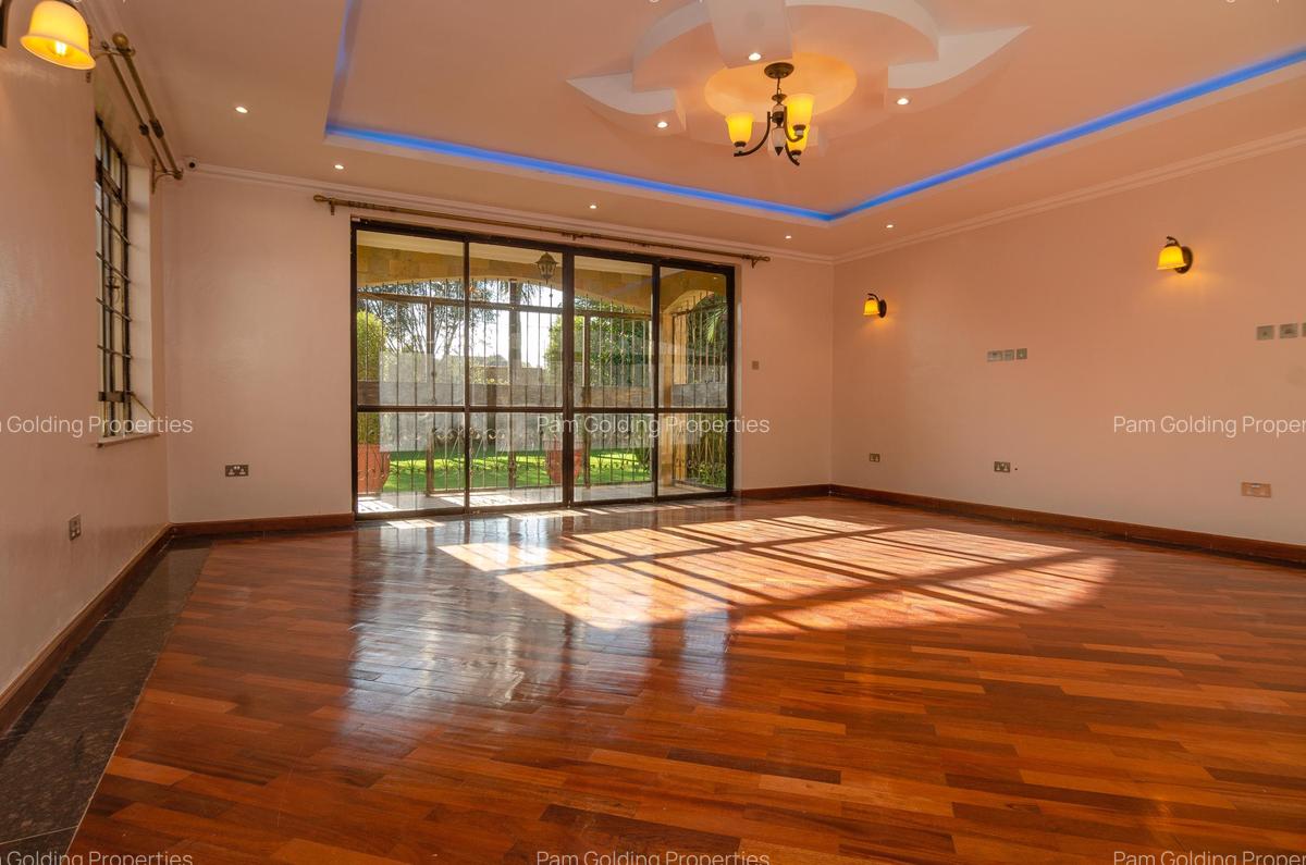 4 Bed House with Swimming Pool in Runda - 2