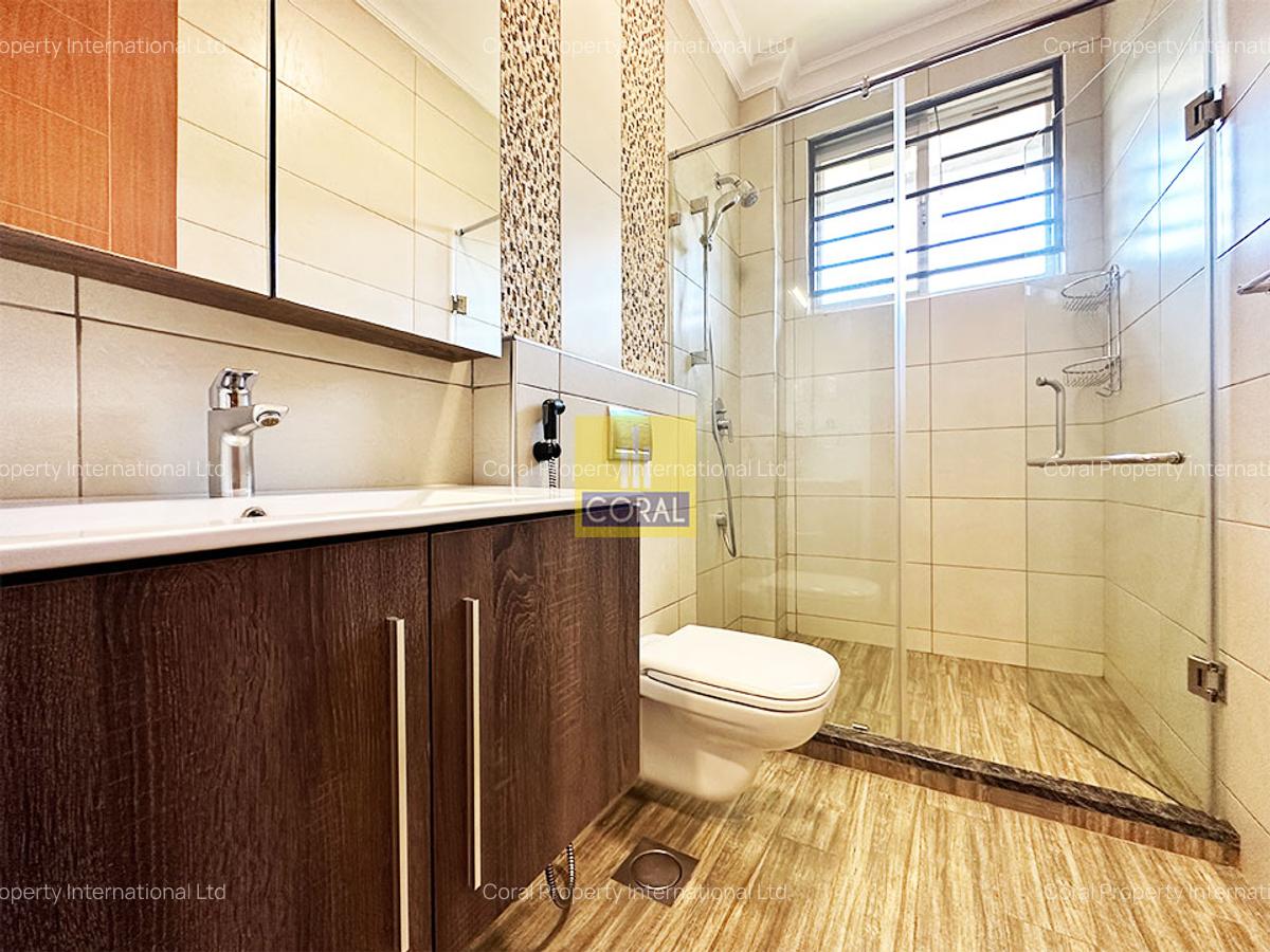 2 Bed House in Runda - 11