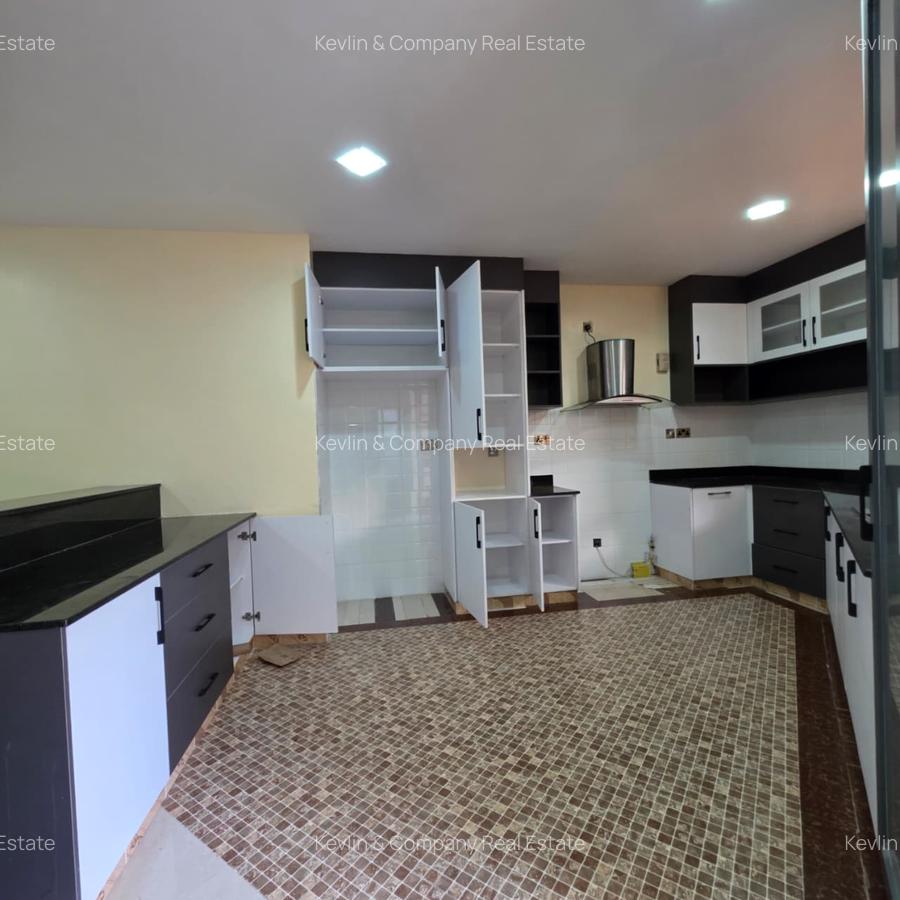 4 Bed Apartment with En Suite in Lavington - 2