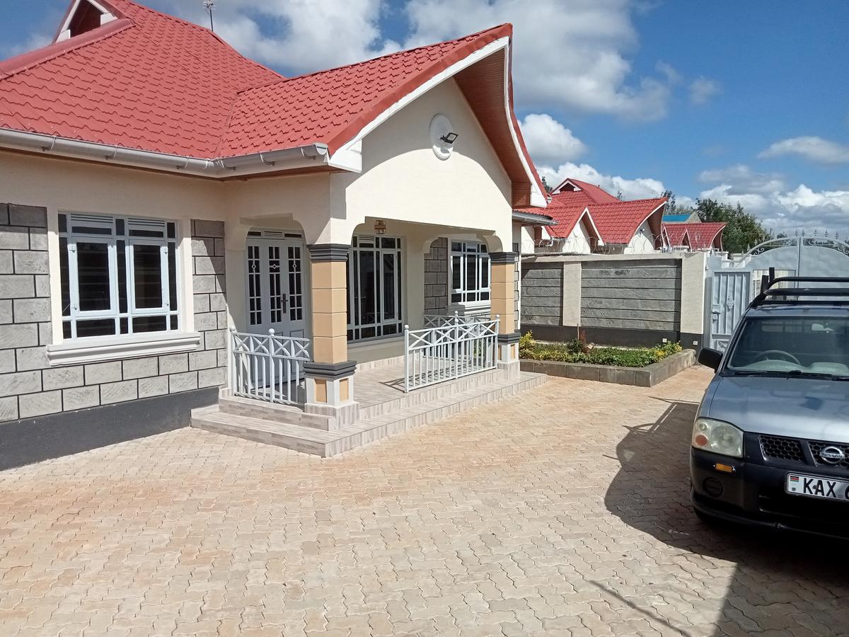 3 Bed House with En Suite at Mugutha - 1