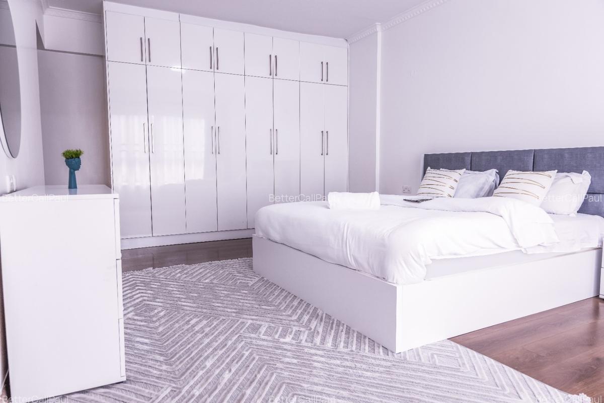 Serviced 3 Bed Apartment with En Suite at Rose Avenue - 12