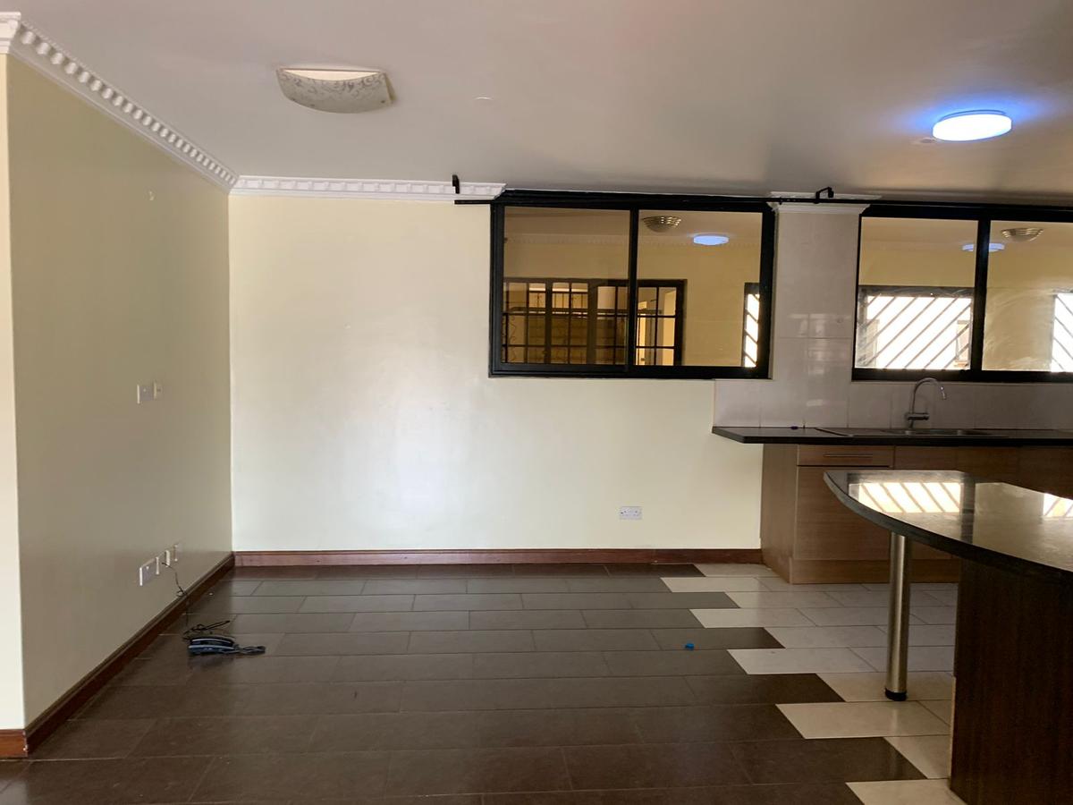 3 Bed Apartment with En Suite in Lavington - 19