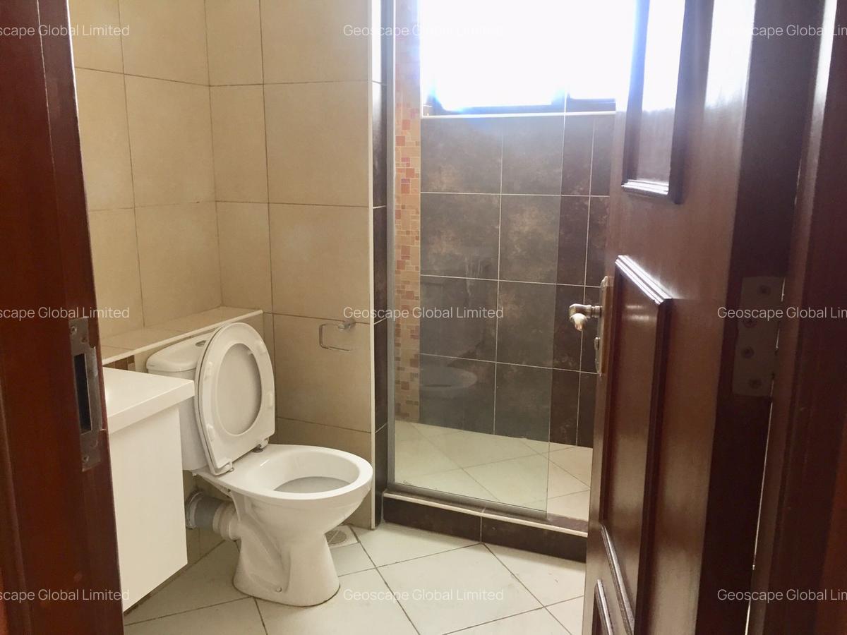 3 Bed Apartment with En Suite in Westlands Area - 12
