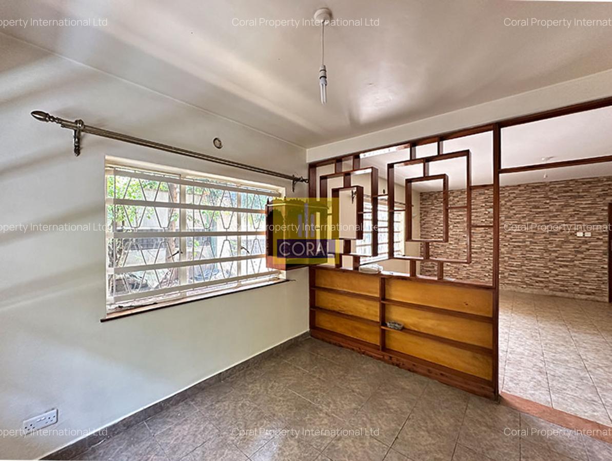 4 Bed Apartment in Parklands - 2