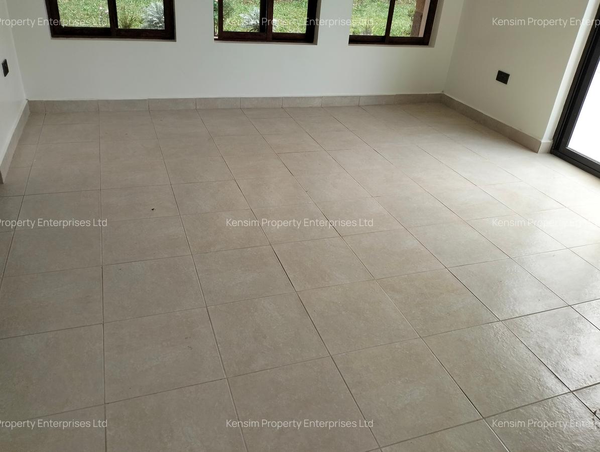 5 Bed Townhouse with En Suite in Kitisuru - 8