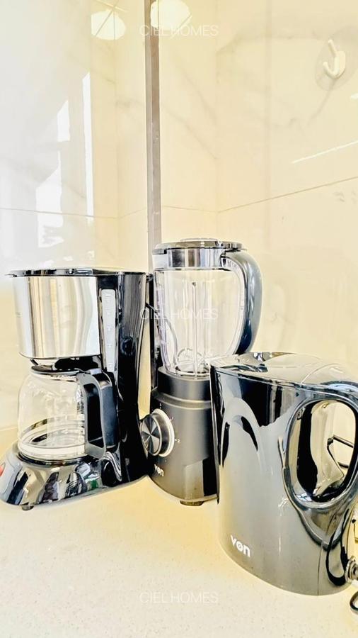 Serviced 1 Bed Apartment with En Suite in Lavington - 6