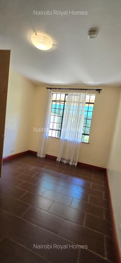 4 Bed House with En Suite at Runda Road - 12