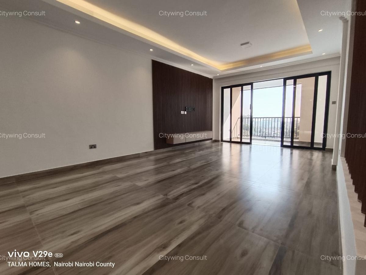 2 Bed Apartment with En Suite at Brookside - 4