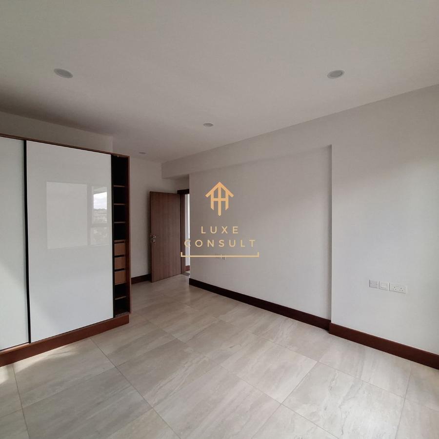 3 Bed Apartment with En Suite in Rhapta Road - 14