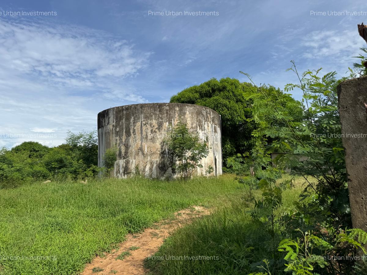 Land in Kikambala - 1