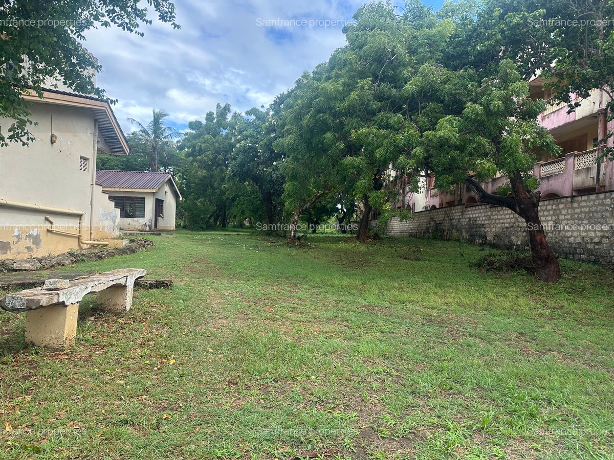 2.5 ac Land at Pangoni - 6