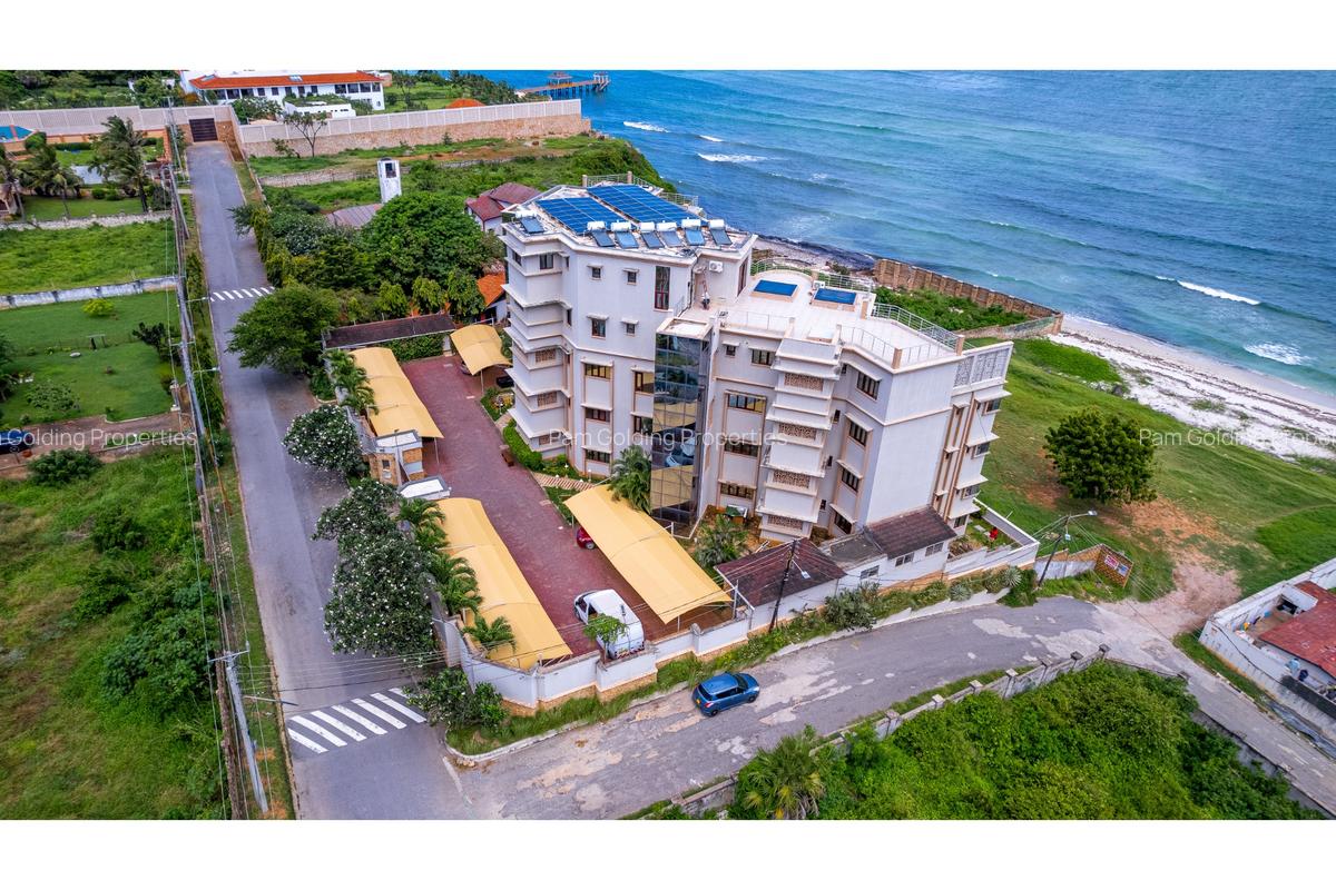 3 Bed Apartment with En Suite at Cement Road - 5