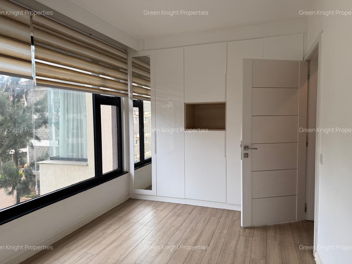 Serviced 2 Bed Apartment with En Suite in Lavington - 16