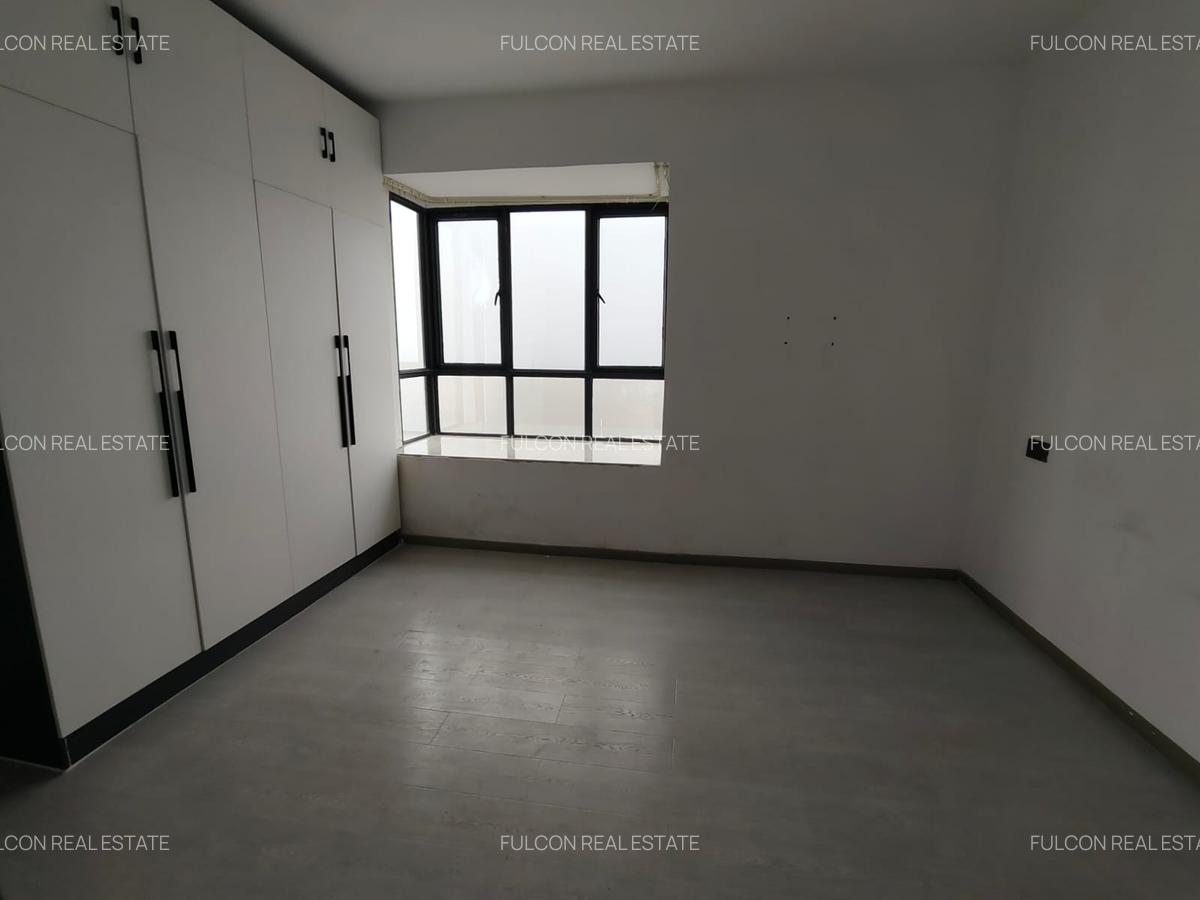 2 Bed Apartment with En Suite in Kilimani - 5