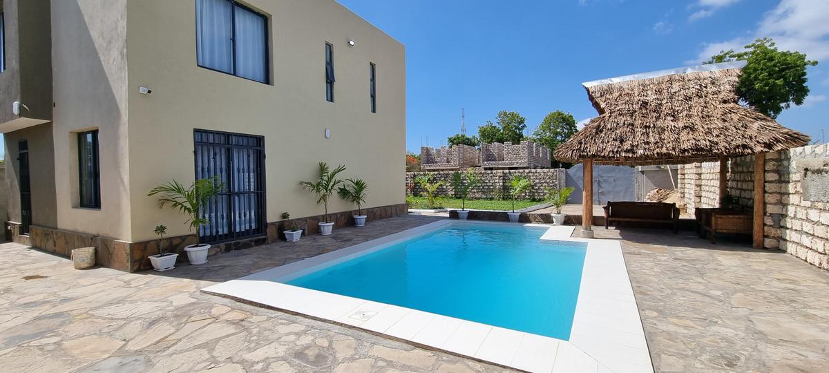 3 Bed Villa with En Suite at Mtwapa - 13