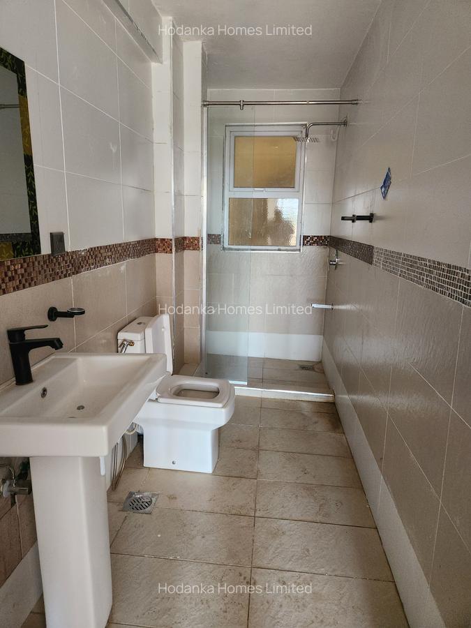 5 Bed Apartment with En Suite at Kilimani - 8