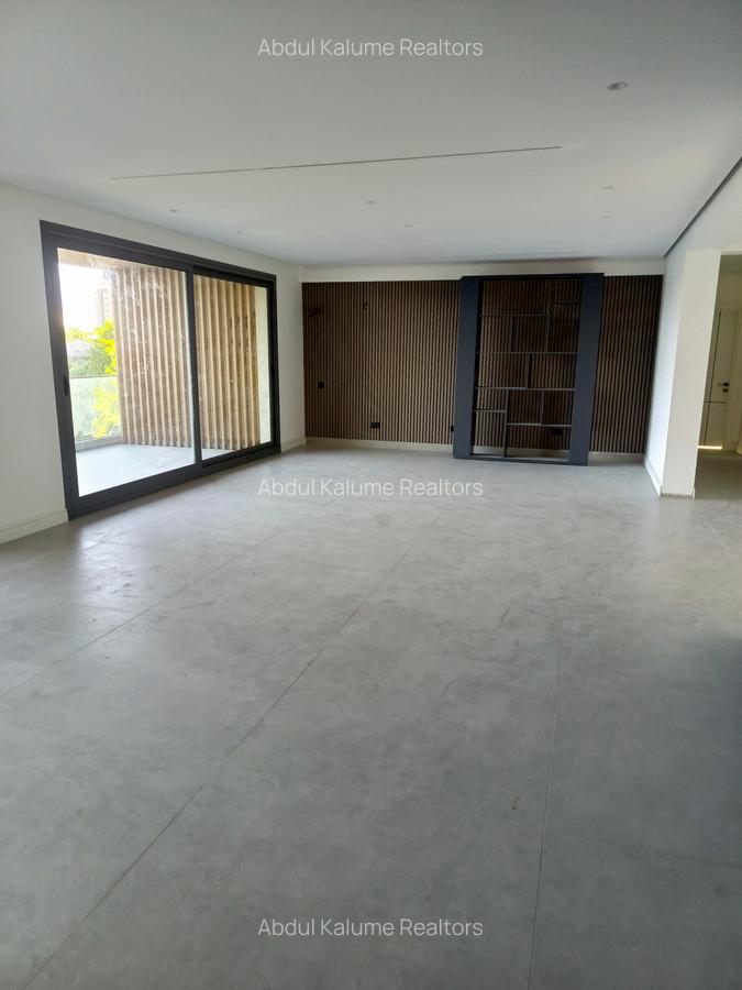 Serviced 3 Bed Apartment with En Suite at Nyali - 14